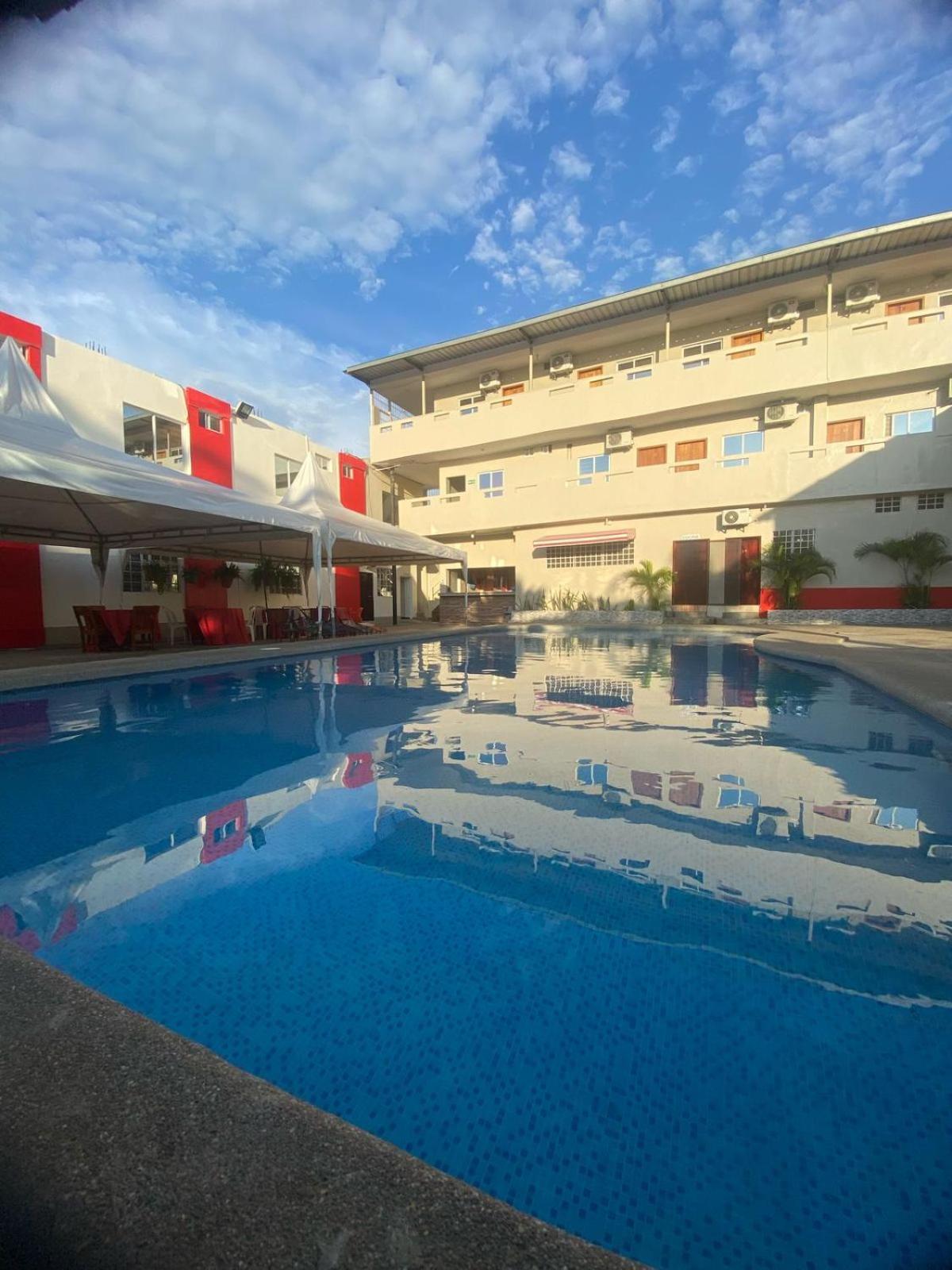 מנטה Hotel Pikeiro Blue מראה חיצוני תמונה