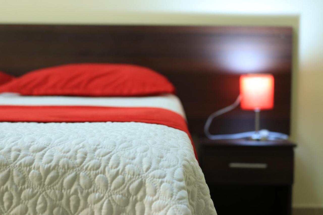 מנטה Hotel Pikeiro Blue מראה חיצוני תמונה