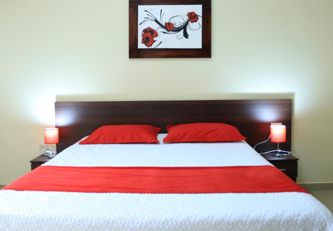 מנטה Hotel Pikeiro Blue מראה חיצוני תמונה